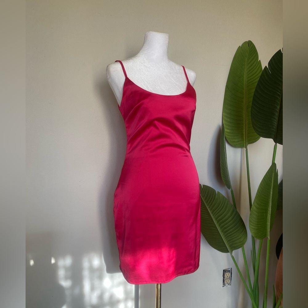 Missguided hot pink body con party dress petite size 6
